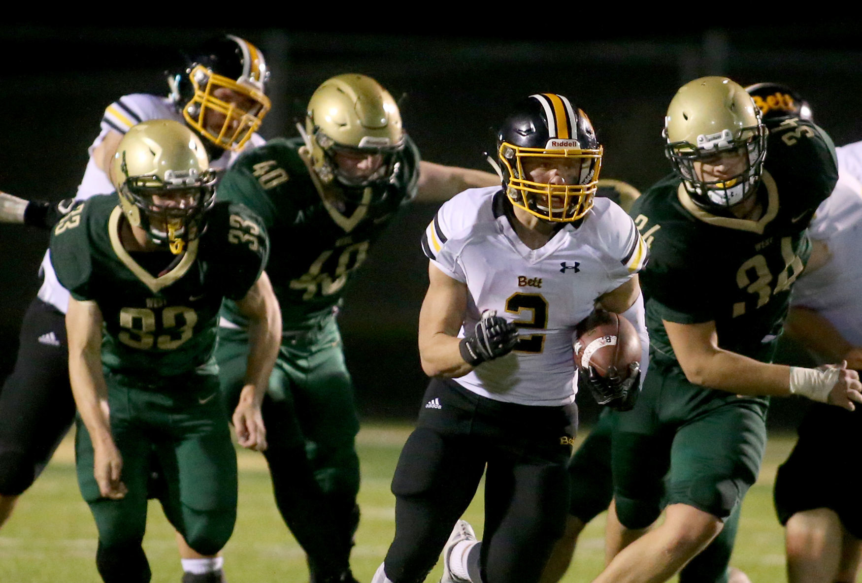 110218-Bett-ICWest-Playoffs-019